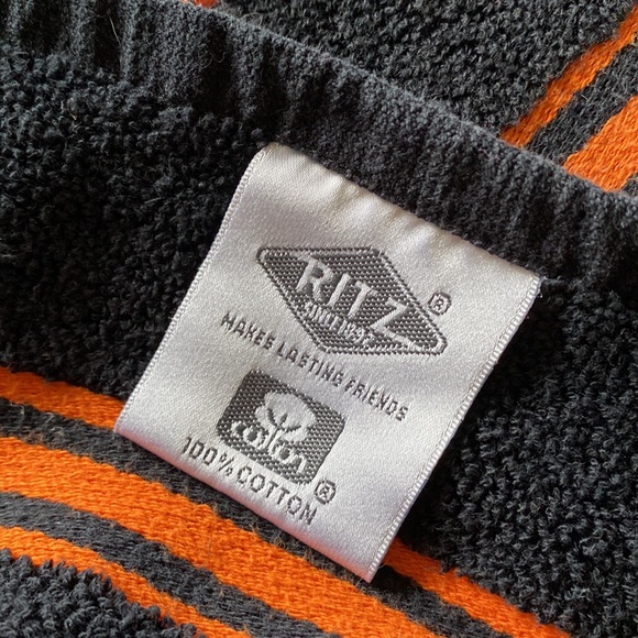 Hallowe’en Embroidered Hand Towels - Picture 7 of 9